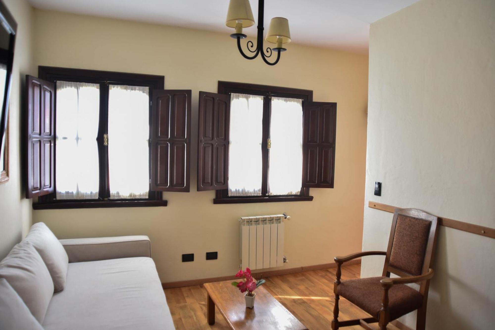 Hosteria Casagrande Tandil Buitenkant foto