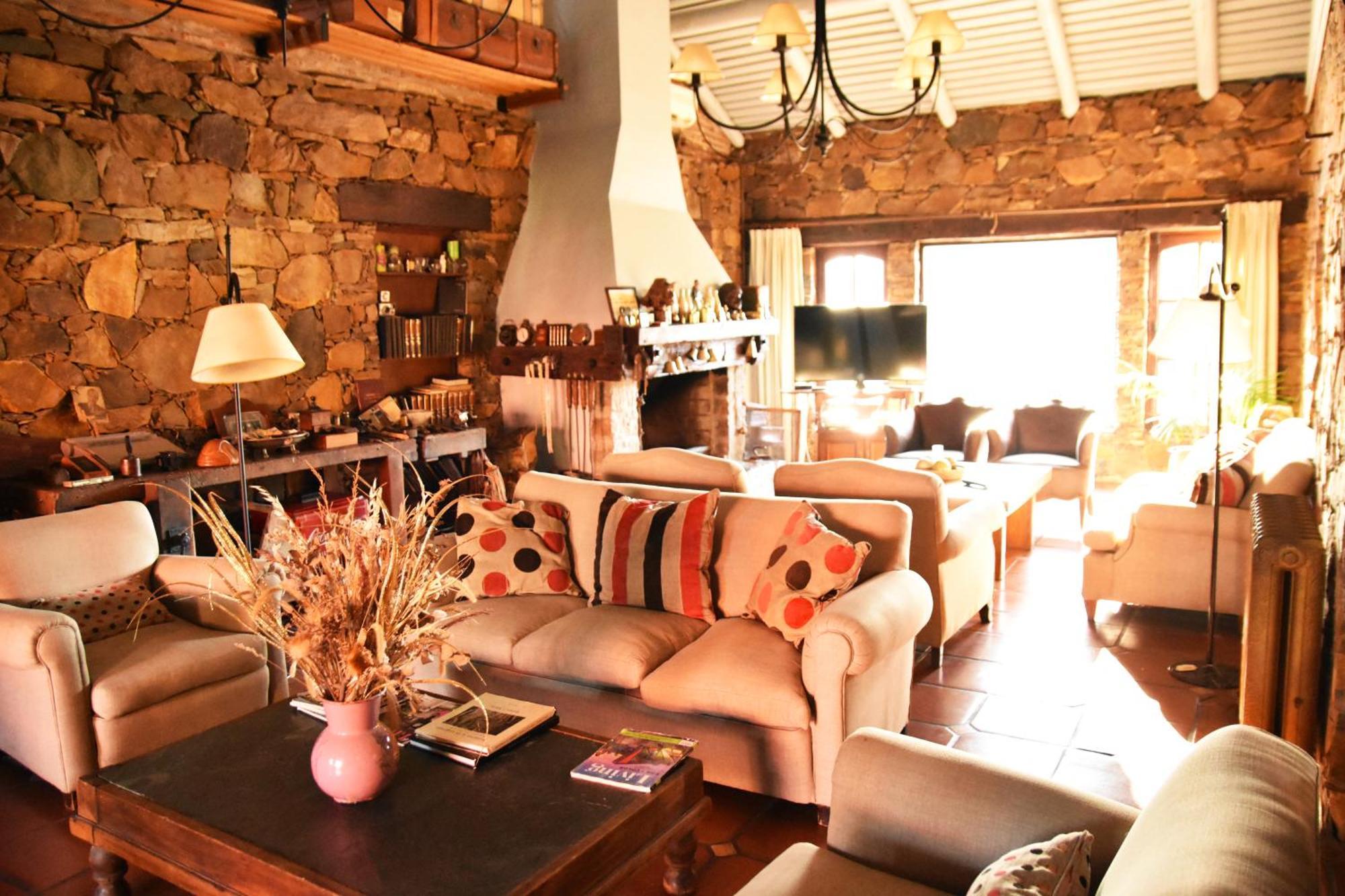 Hosteria Casagrande Tandil Buitenkant foto