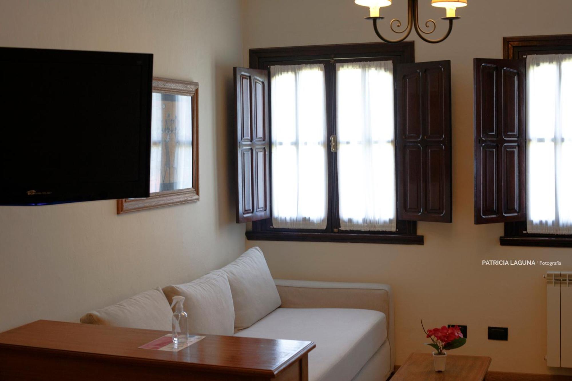 Hosteria Casagrande Tandil Buitenkant foto