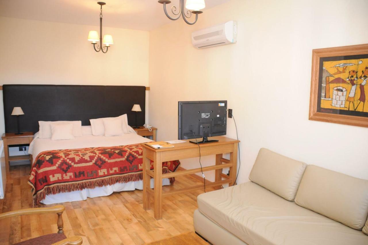 Hosteria Casagrande Tandil Buitenkant foto